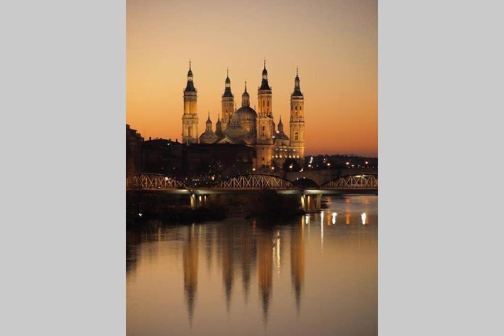 Apartmán Loft Mon Zaragoza Exteriér fotografie