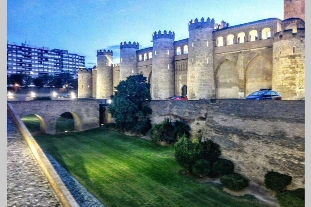 Apartmán Loft Mon Zaragoza Exteriér fotografie